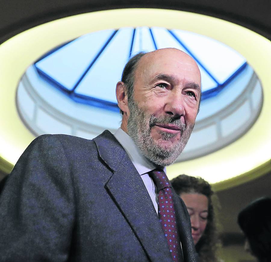 Rubalcaba, grave tras sufrir un ictus