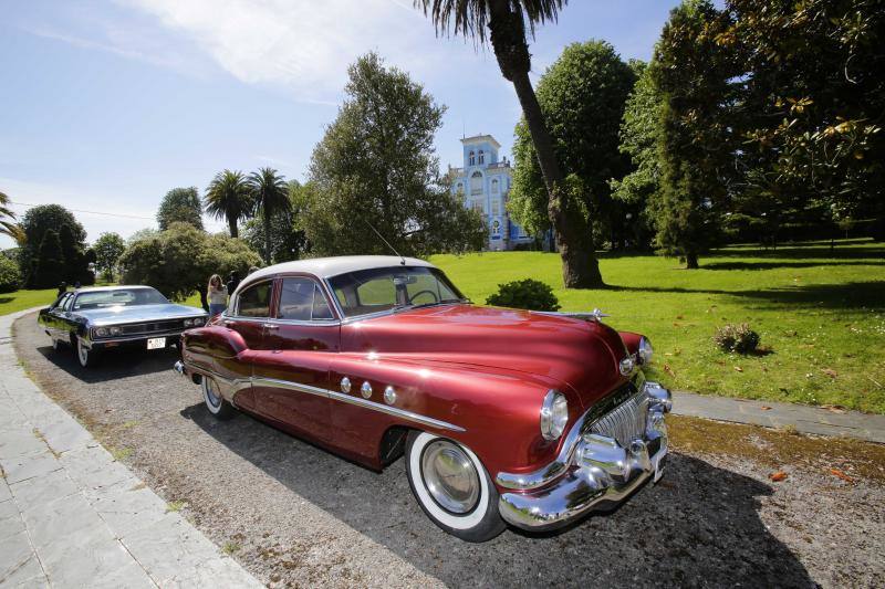 Exposición de coches clásicos en Ribadedeva