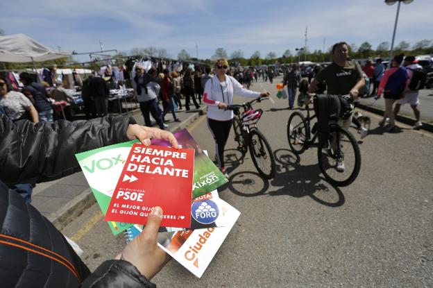 Cinco puestos más en el rastro