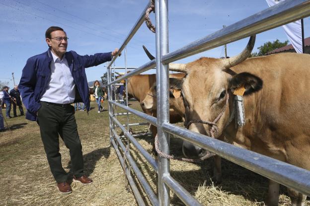 «Incentivaremos el relevo generacional en el campo»