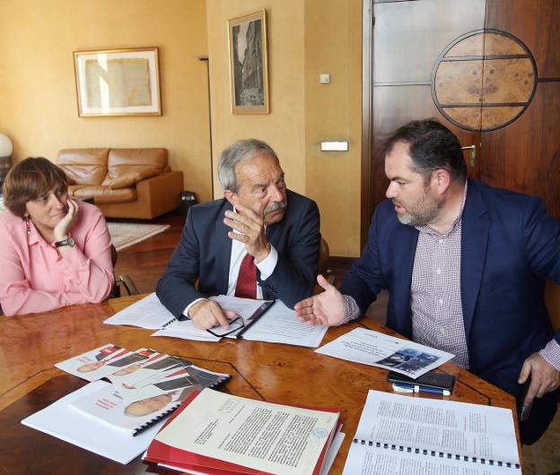 López se compromete a realizar un plan de inversiones a cuatro años