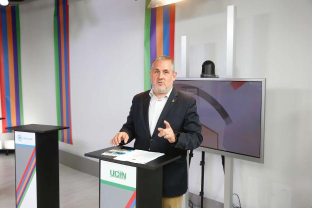 «Debemos aprovechar los puntos fuertes de Avilés para sacarlo de su letargo»