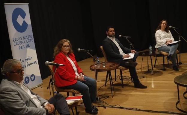 La despoblación y el empleo centran el debate a cuatro en Mieres