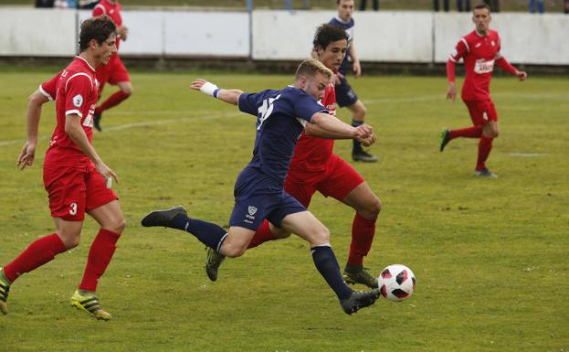 El Marino iniciará su camino al ascenso en Vitoria ante el San Ignacio y el Caudal en Canarias frente al Unión Viera