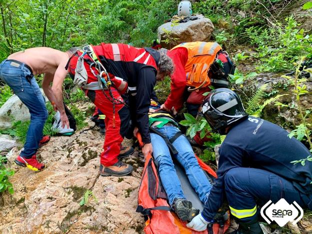 Otro accidente por los problemas de seguridad en la Senda del Oso