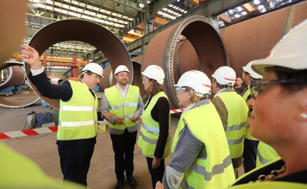 Maroto afirma que Alcoa tiene compradores y que el estatuto eléctrico llegará «pronto»