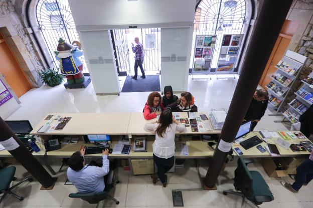 Los partidos apelan a la promoción para potenciar el turismo en la ciudad