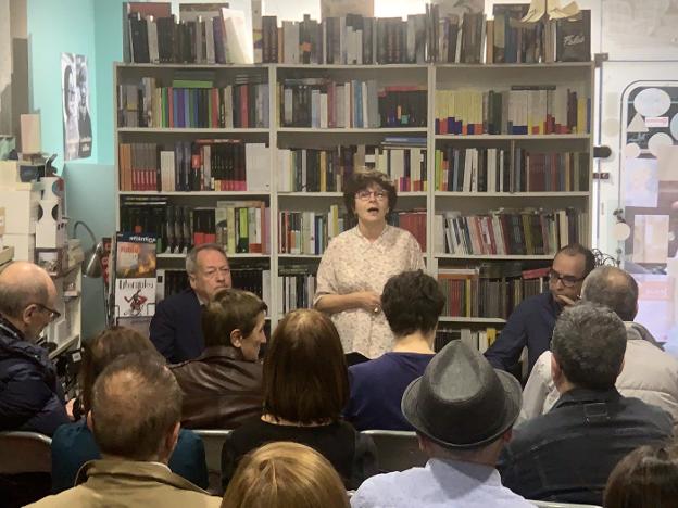 Martín diferencia a IU como «garantía de un nuevo modelo cultural»