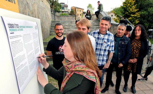 Elecciones autonómicas 26M: Lorena Gil: «Este domingo se vota entre la Asturias del pasado y la del futuro»