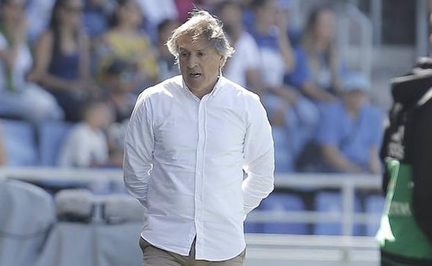 Real Oviedo. Sergio Egea: «Llegar a las dos últimas jornadas con opciones de ´play off´ tiene mérito»