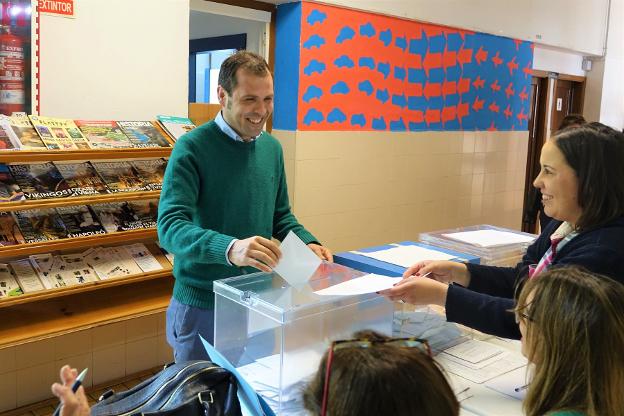 Elecciones municipales 26M: Los socialistas vencen en Llanes pero se quedan a un edil de la mayoría