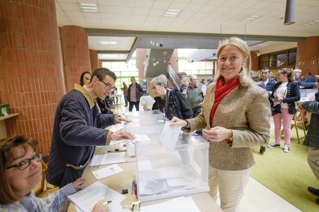 Vox irrumpe en Oviedo con dos concejales
