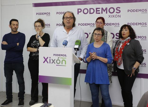 Podemos, abierto a escuchar al PSOE pero le exige un «cambio de actitud»