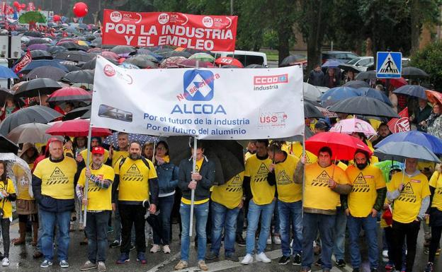 Los trabajadores de Alcoa mantienen la 'Marcha del Aluminio'