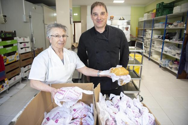 Doscientos bollos para la Cocina Económica