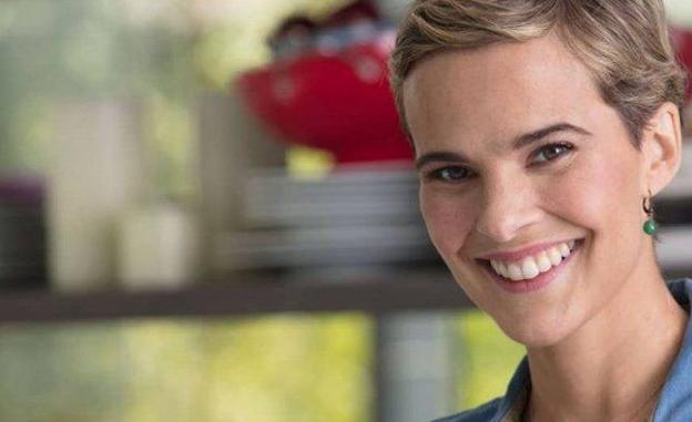 La periodista chilena Javiera Suárez muere a los 36 años tras una larga lucha contra el cáncer