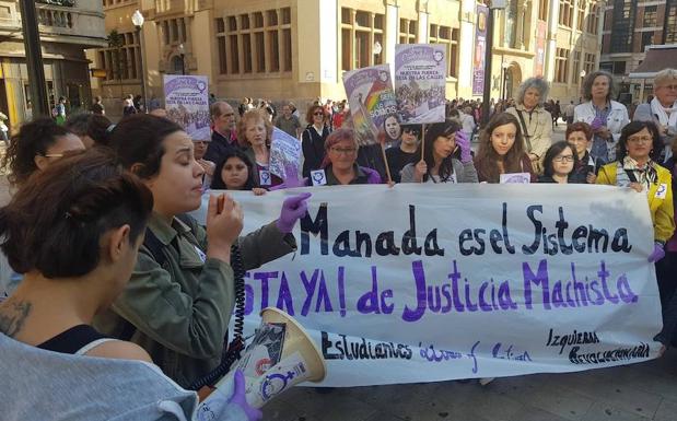 Concentración en Gijón tras la sentencia de La Manada