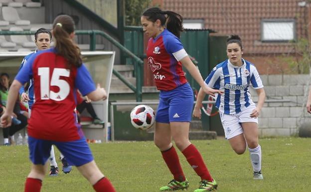 Mayra renueva como pilar del Gijón FF