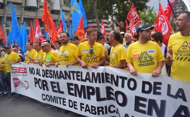 El Ministerio de Industria prevé que el acuerdo entre Alcoa y Parter se cierre este domingo