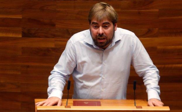 Podemos Asturias propone que los diputados regionales cobren menos de 2.000 euros