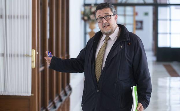 Vox considera un «desafío» las críticas del juez Serrano a la sentencia de La Manada y le amenaza con sanciones