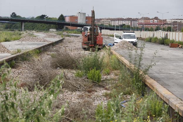 Fomento admite retrasos en el estudio sobre la estación intermodal que encargó hace un año