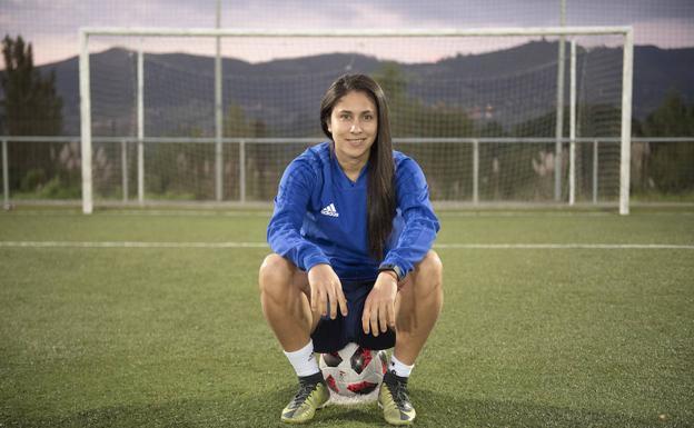 El Real Oviedo ata los goles de Loli Villamayor