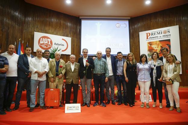 Javier Fernández se despide de la política con un alegato en defensa de la industria asturiana