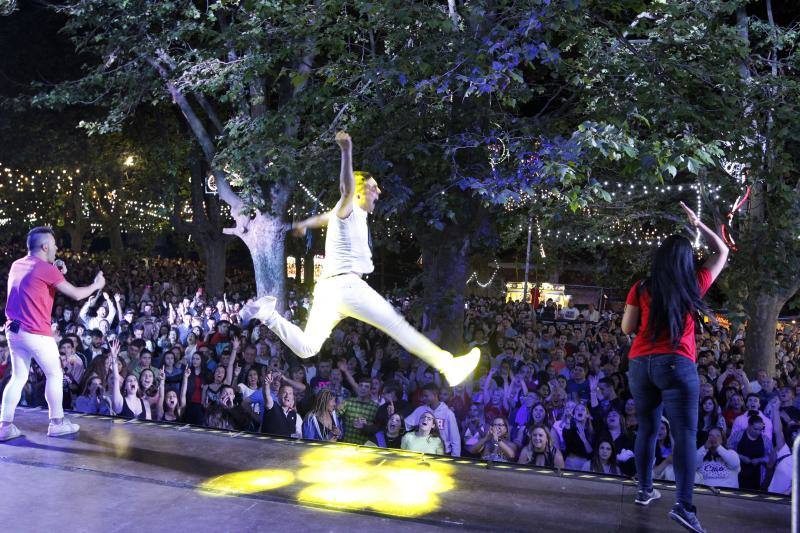 Música y diversión en las fiestas de Castiello