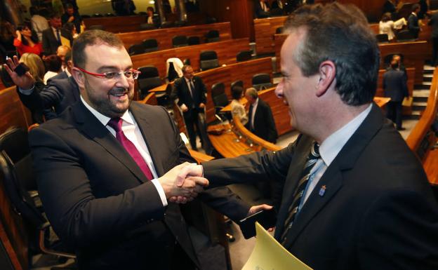 Podemos cree que Barbón busca una investidura en minoría