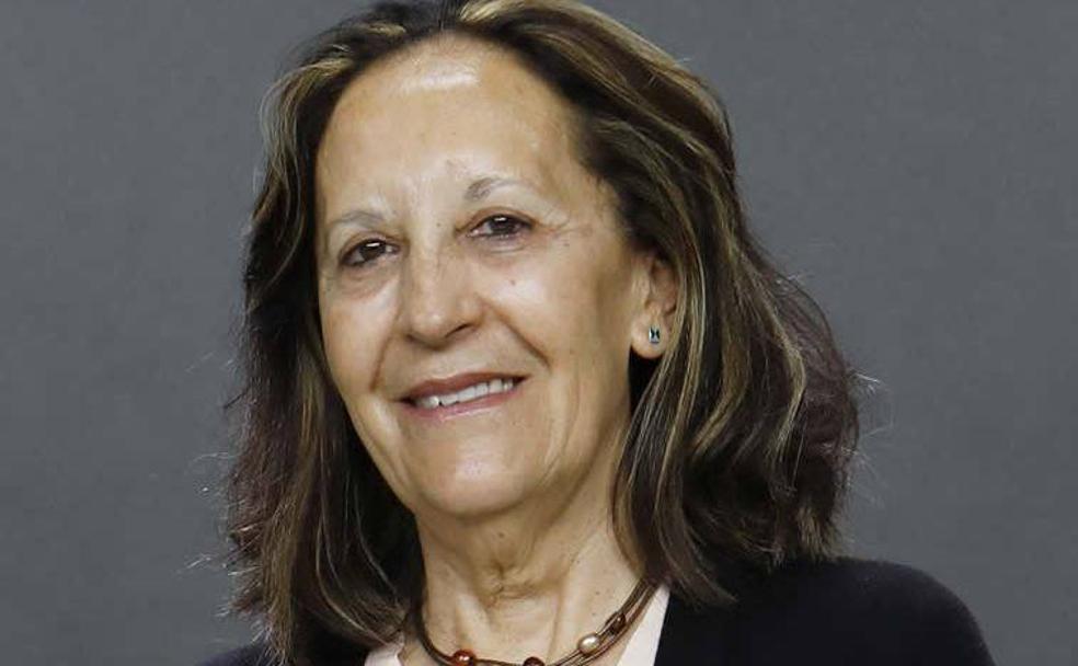 «El colegio educa, pero educa más la familia, mucho más»