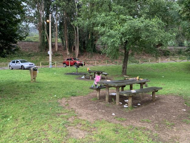 Dos niñas, graves tras caer al pantano de Trasona durante un cumpleaños