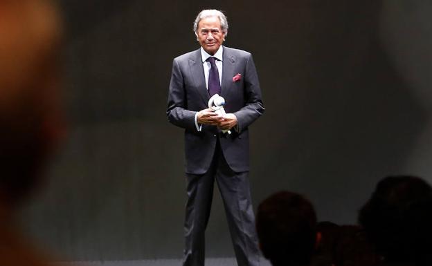 Foro lamenta la muerte del «asturiano universal»