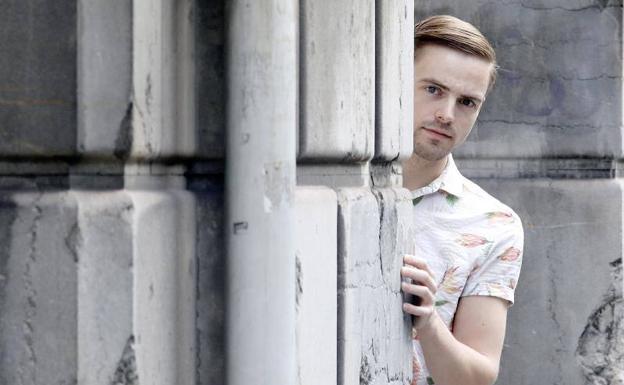 Joseph Knox, en la Semana Negra: «En un mundo de caos e injusticia, el género negro aporta victorias al ciudadano común»