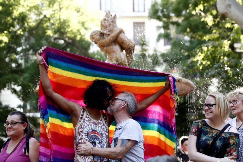 Celebración superlativa y multicolor del Orgullo LGTBI en Madrid