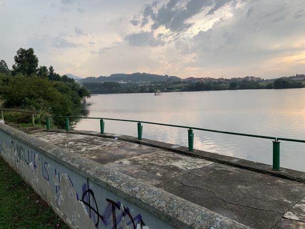 Fallece la mayor de las dos niñas que cayeron al pantano de Trasona