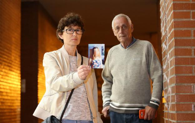 Piden diez años de cárcel para el primo del 'preso resucitado' que se fugó con una menor