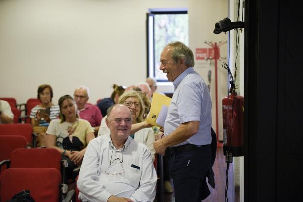 «La ciudadanía me ha colocado en Oviedo y en la oposición»