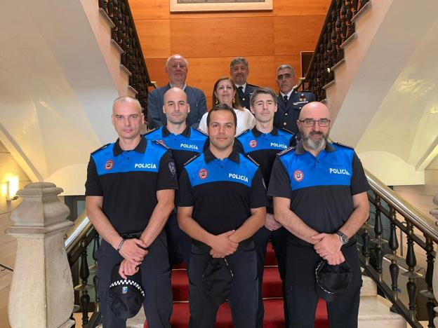 La Policía Local de Gijón suma cinco nuevos agentes