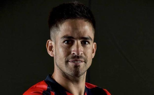 El Sporting confirma el fichaje de Damián Pérez