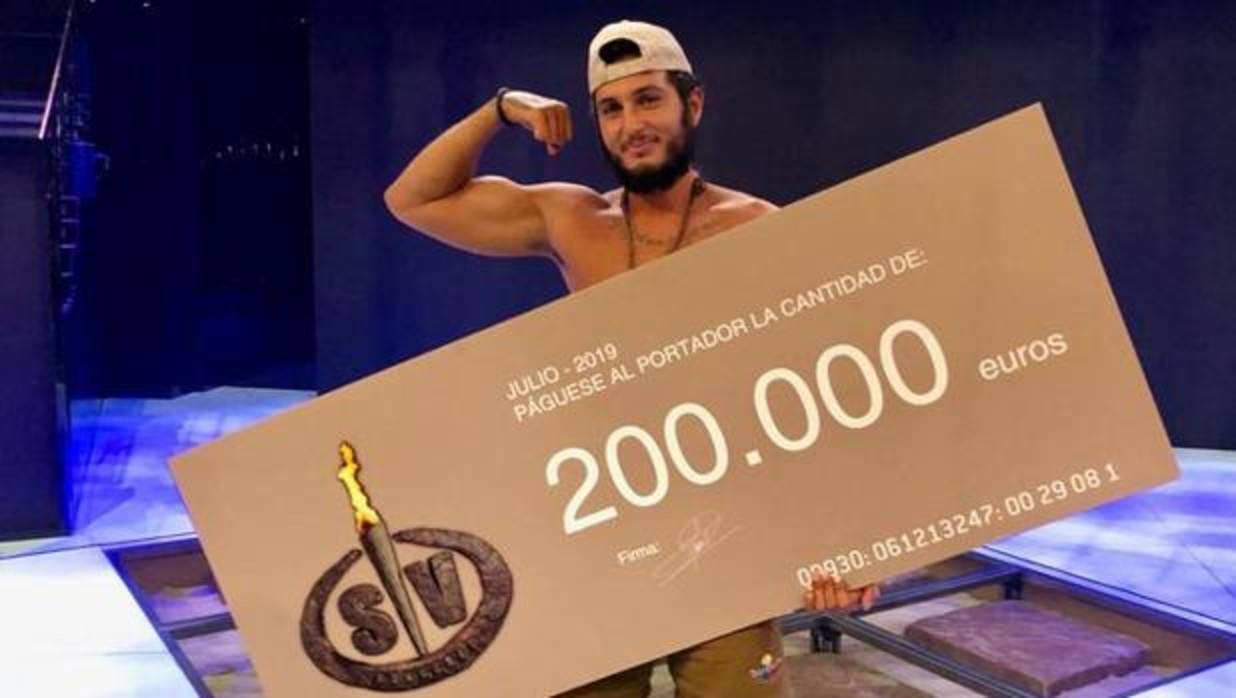 Omar Montes, ganador de «Supervivientes» tras vencer en la gran final a Albert Álvarez