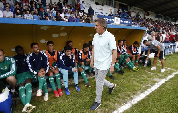 Real Oviedo | Egea: «Quiero un trabajo más grupal y más velocidad en el juego»