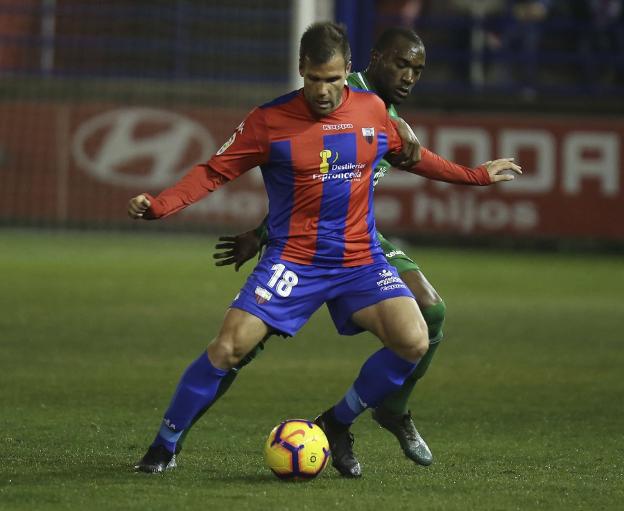 Real Oviedo | El Oviedo valora la opción de Ortuño