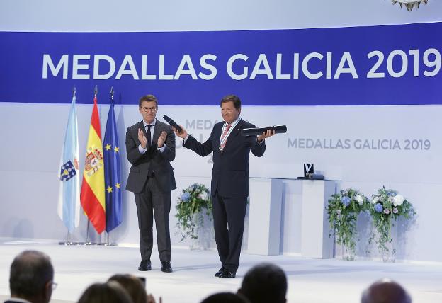 Javier Fernández lamenta que el «diálogo» sea «algo exótico» en la política española