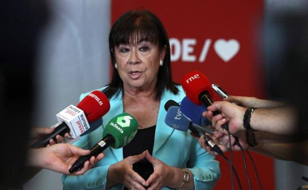 El PSOE descarta una coalición y «explorará otras vías» para intentar formar gobierno en septiembre