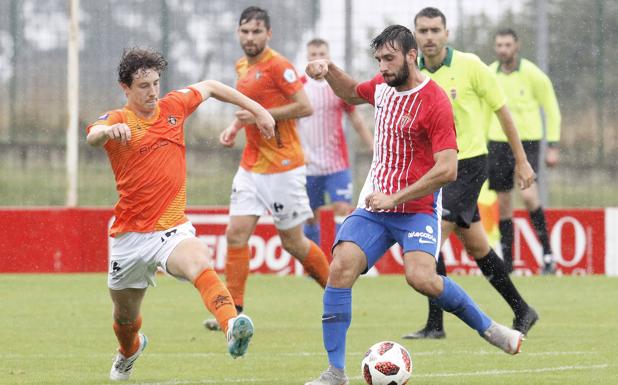 El Sporting B suma ante el Caudal su segunda victoria en la pretemporada