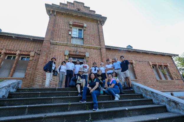 El campus de la Universidad Itinerante de la Mar arrancó en Avilés, Salinas y Arnao