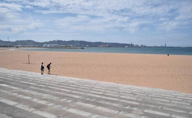 Podemos urge abrir los baños públicos de Poniente