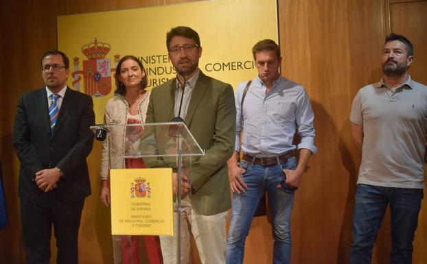 El Gobierno asturiano, satisfecho por «un anuncio que garantiza una actividad muy importante para la economía y la industria»