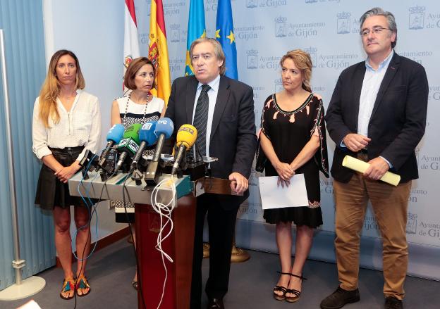 El PP critica las «maniobras dilatorias» en el plan de vías y urge convocar Gijón al Norte